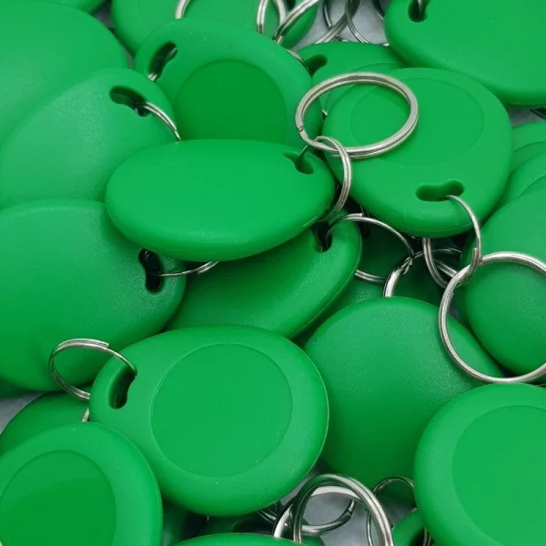 Token pendant Mifare 13.56 Mhz attached to keys, green
