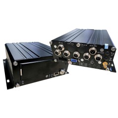 Professional car video recorder MDVR-4F4AHD265